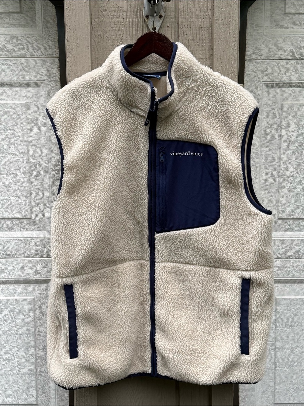 Vineyard Vines Men’s XL Sherpa Fleece Vest Cream Navy Full Zip